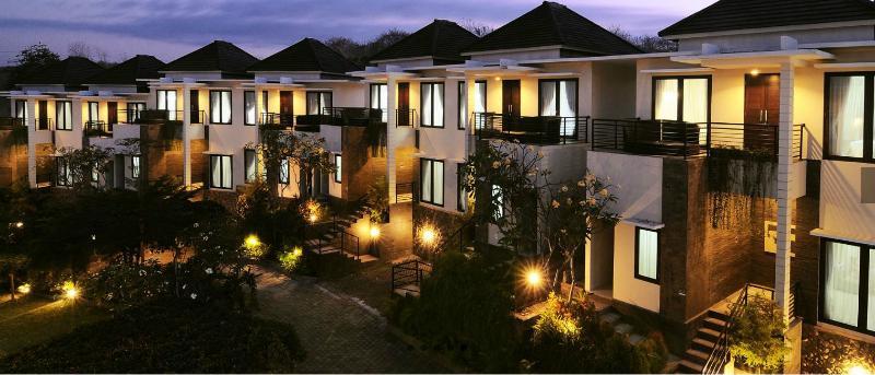Parkside Denbukit Residence & Suite Jimbaran Ngoại thất bức ảnh