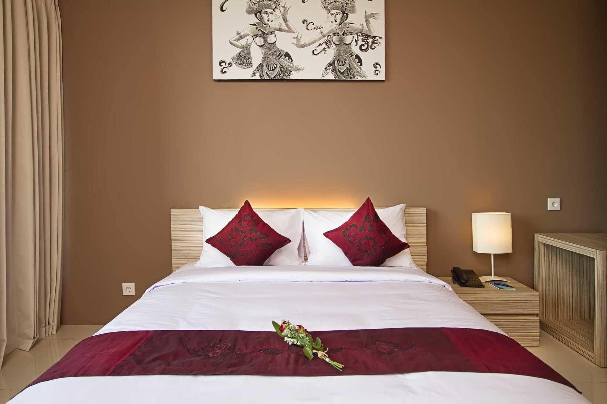 Parkside Denbukit Residence & Suite Jimbaran Ngoại thất bức ảnh